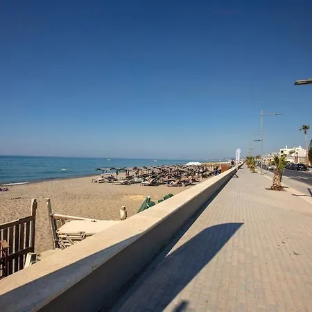 Aretousa Apt, Next To The Beach! Rethymno  Exterior photo